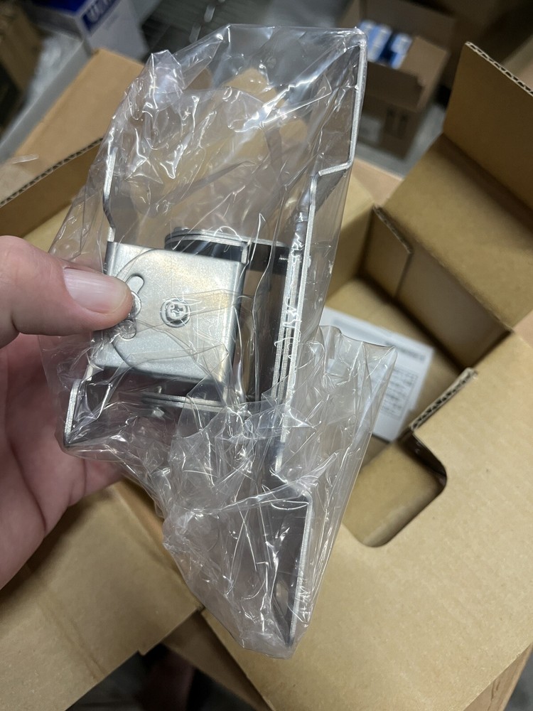 Icom MB-89 Bracket