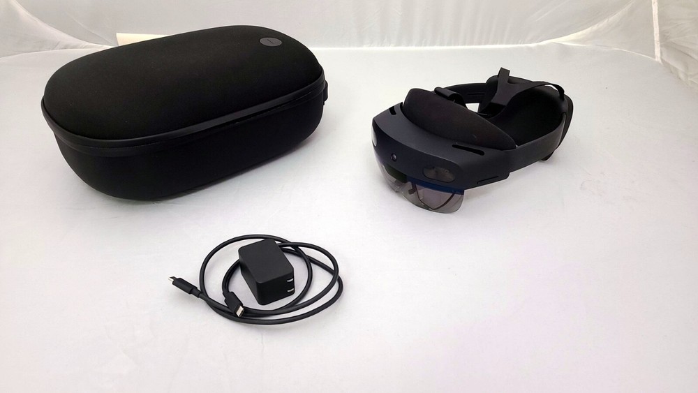 Microsoft Hololens 2 Scratched #2