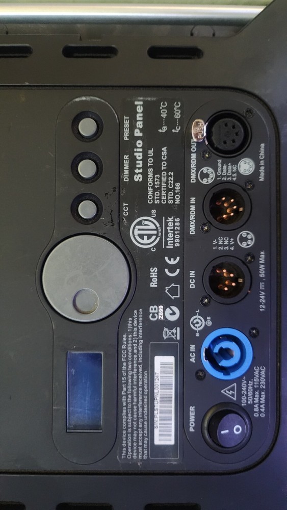 Philips Selecon Studio Panel LED Luminaire moderate Use