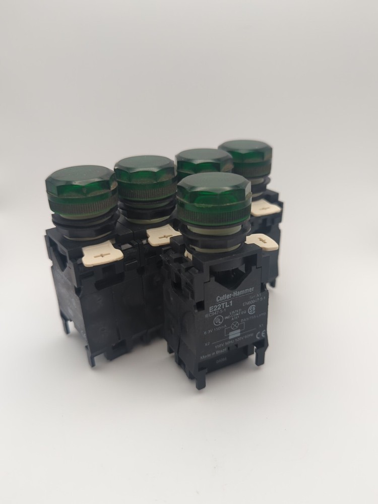 5 Piece CUTLER HAMMER  E22TL1 Green PILOT LIGHT