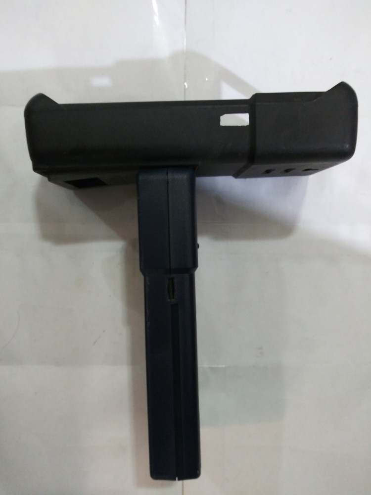 Dwyer Anemometer VT140