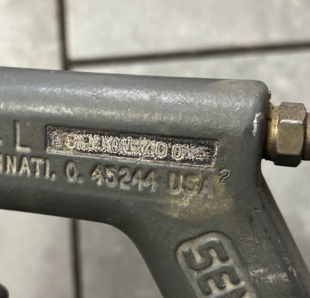 Senco Model L Pneumatic stapler with case