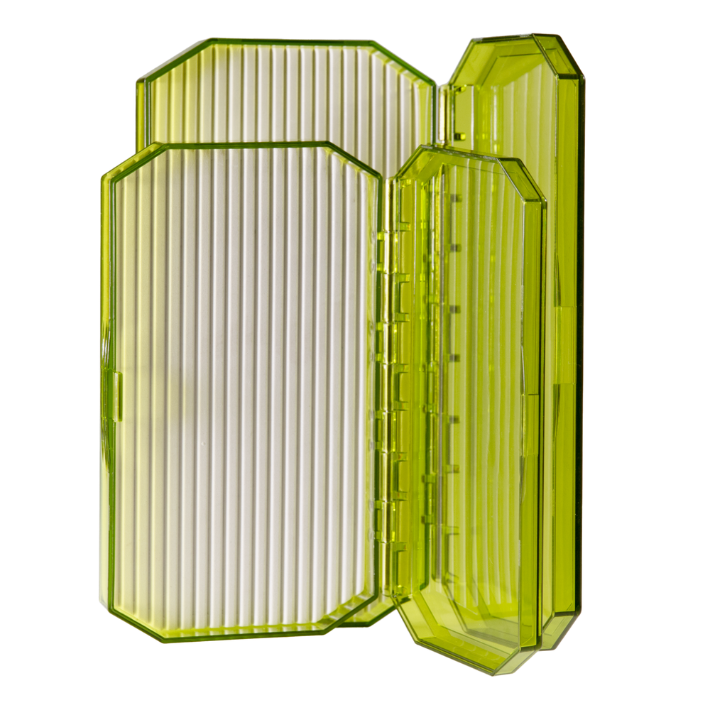 Sure-Lock Medium Fly Box