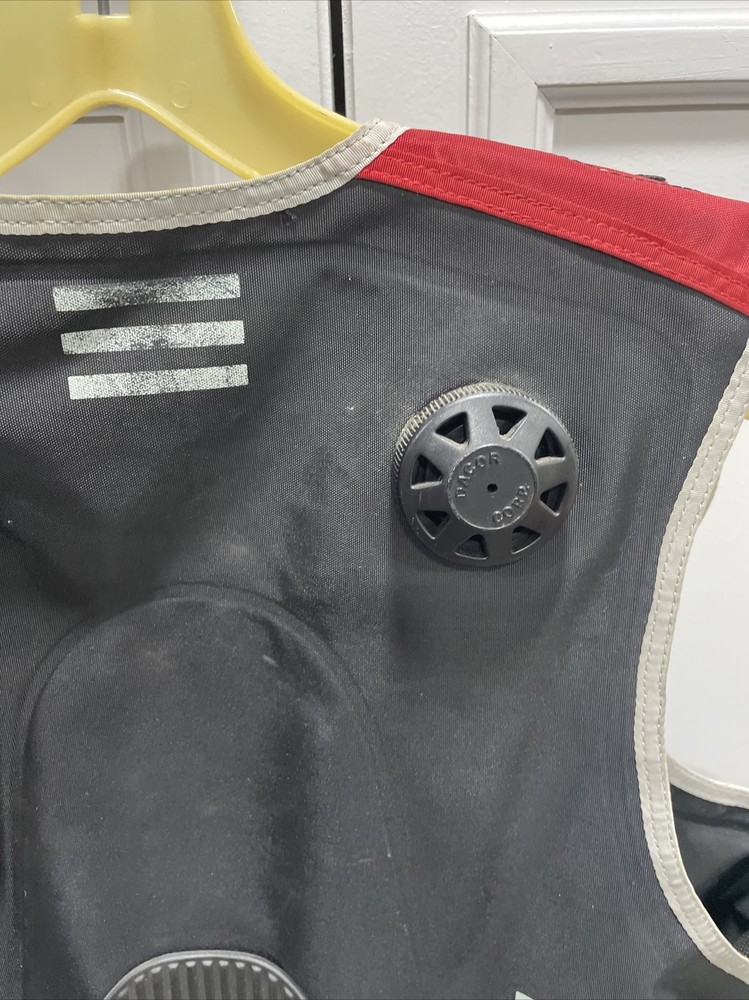 dacor scuba vest