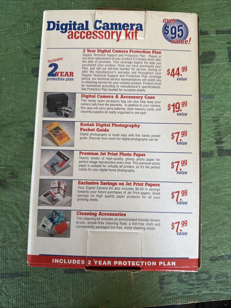 Staples Digital Camera Accessory Kit