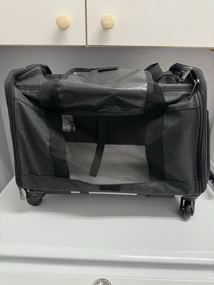 Rolling Pet Carriers With Wheels
