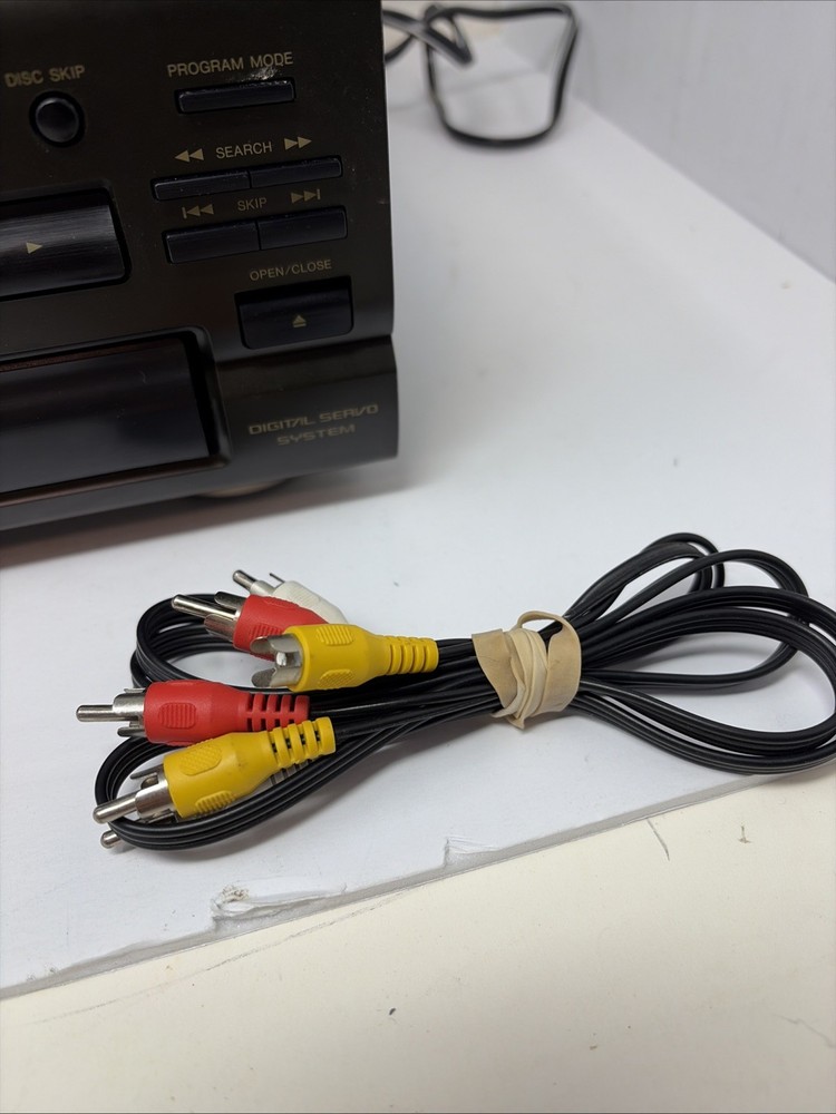 Technics Compact Disc Changer SL-PD867 5 Disc Changer System - Tested -No Remote