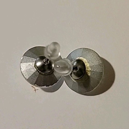 Rovoli AB Pierced Earrings Silvertone