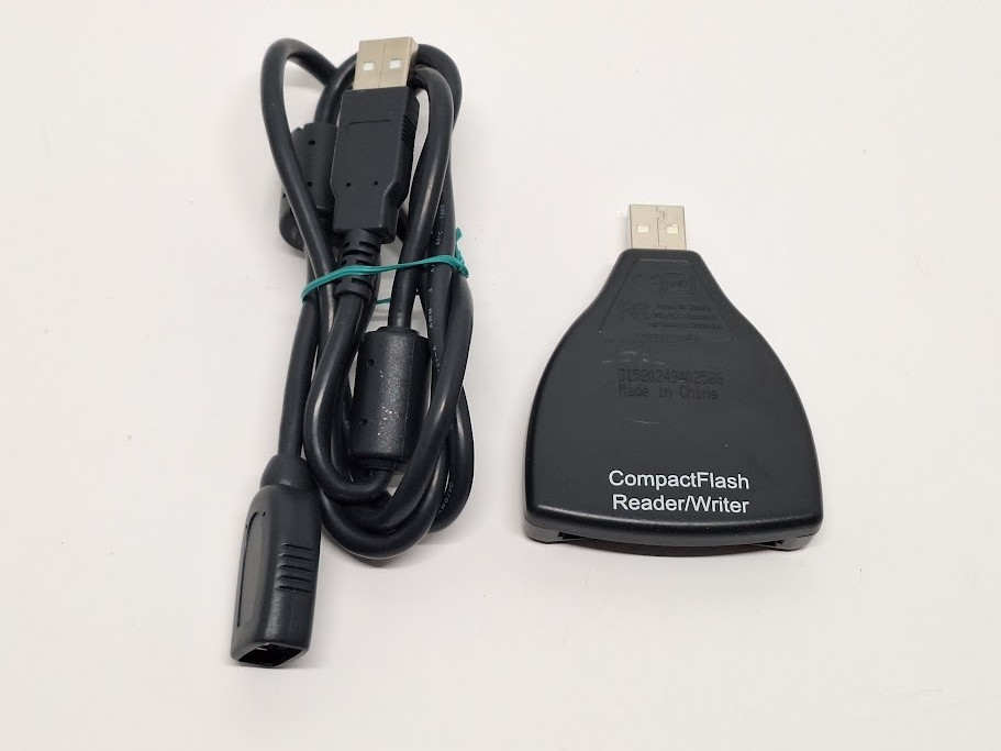 ZiO! CompactFlash (SmartMedia) Card Reader/Writer for Mac OS, Windows 98 & 2000.