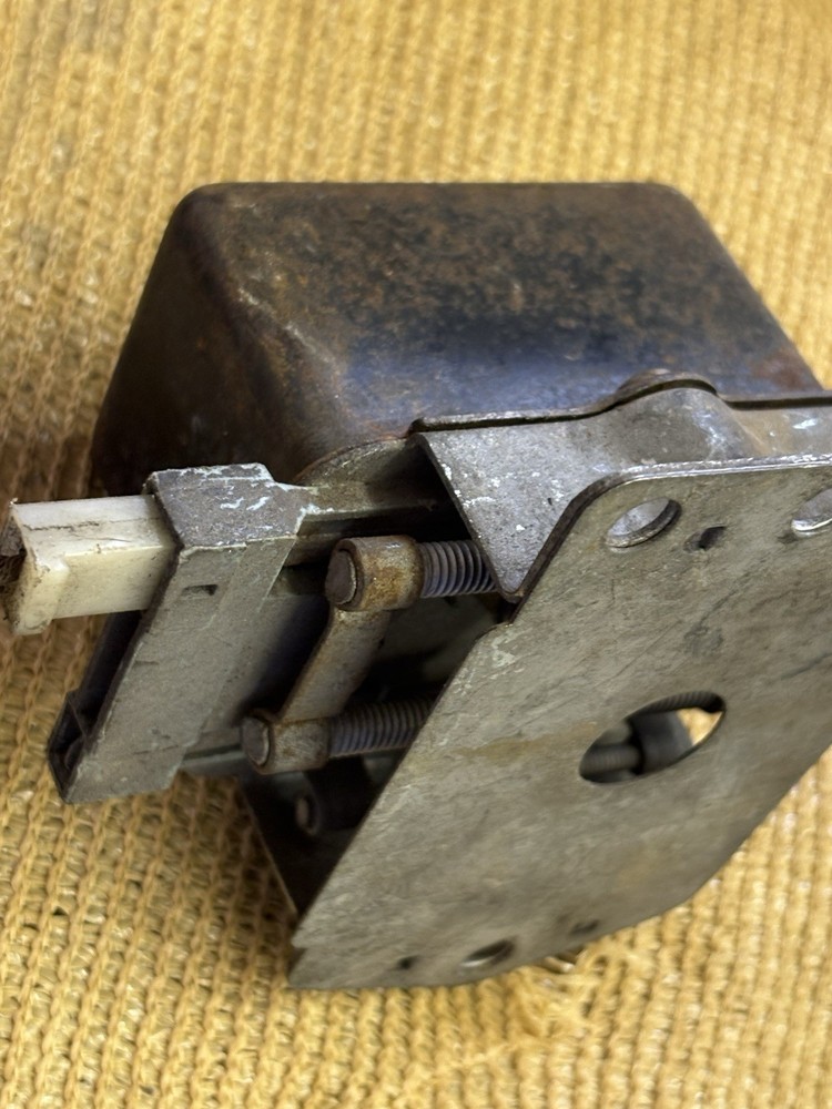 fiat 124 spider Voltage Regulator