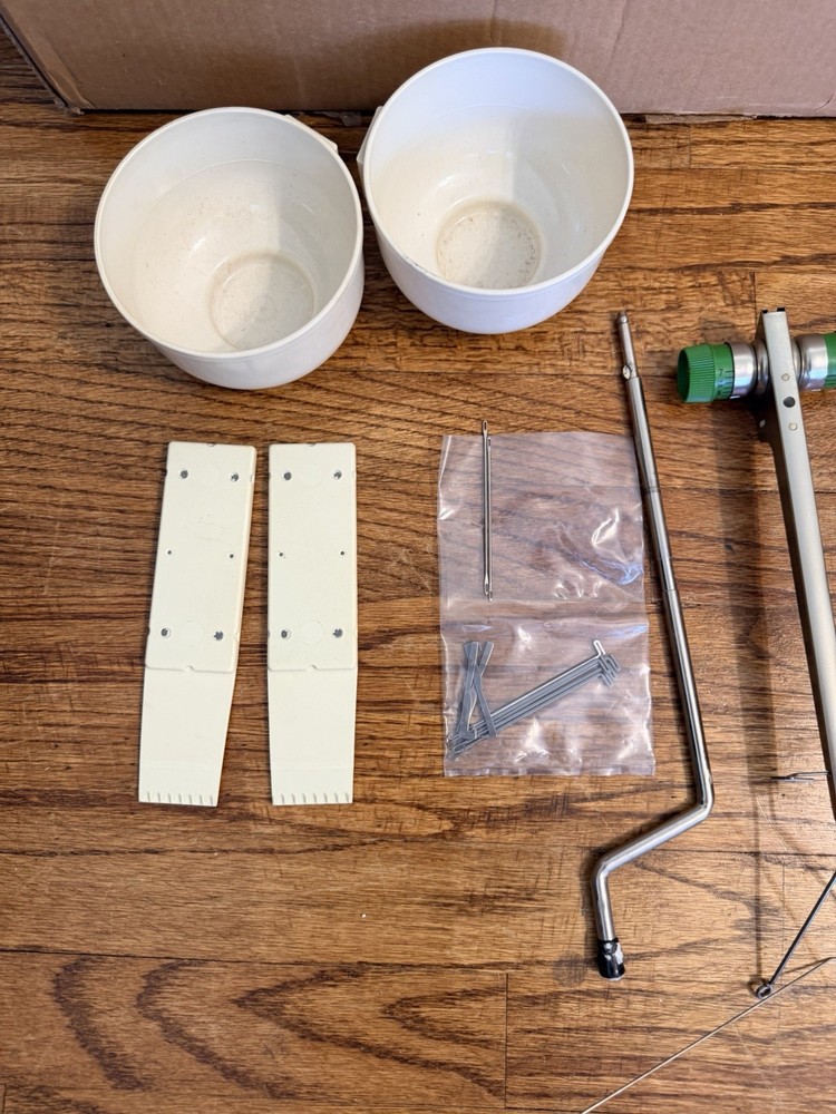 Passap Duomatic 80 Knitting Machine