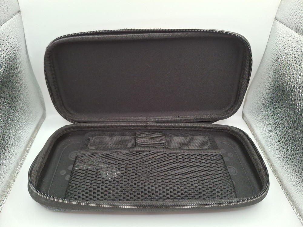 Nintendo Switch Carrying Case - Gray & Black