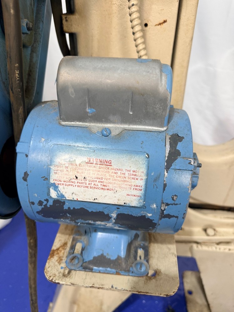 Bostitch Textron #7 AW heavy duty wire stitcher