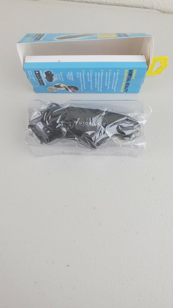 New Open Box Utopia 360 Universal Virtual Reality Bluetooth Controller