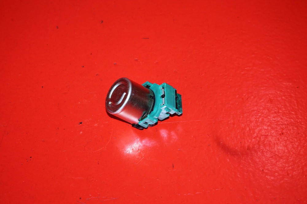 86 HONDA SHADOW 700 ENGINE STARTER RELAY STARTING MOTOR SWITCH