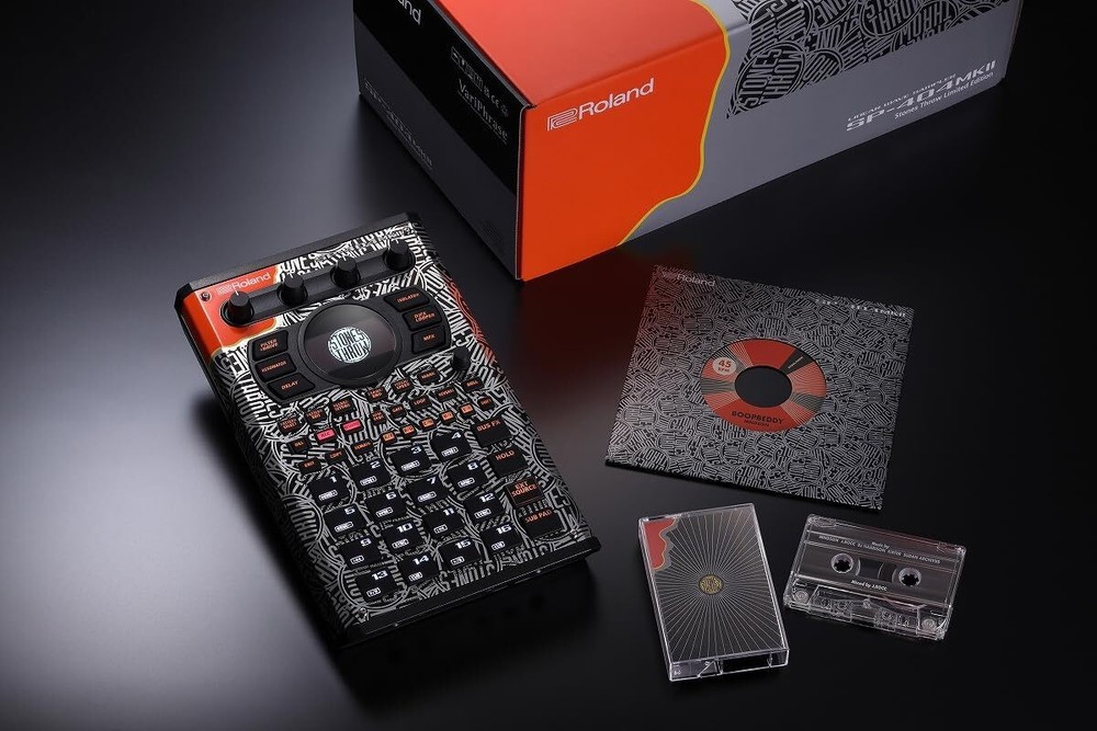 Roland SP-404MKII Stones Throw Limited Edition LINEAR WAVE SAMPLER