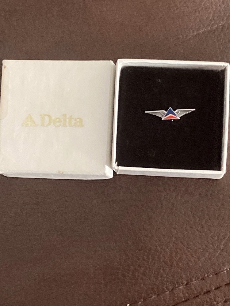 Delta Air Lines Sterling Silver Service Award Lapel Pin