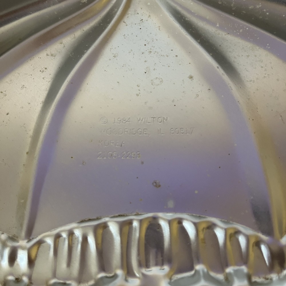 1984 Wilton Umbrella Cake Pan