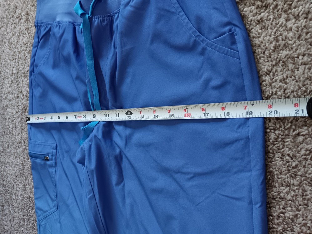 FIGS Women's Technical Collection Blue Teal Solid Medical Scrubs Set Size M