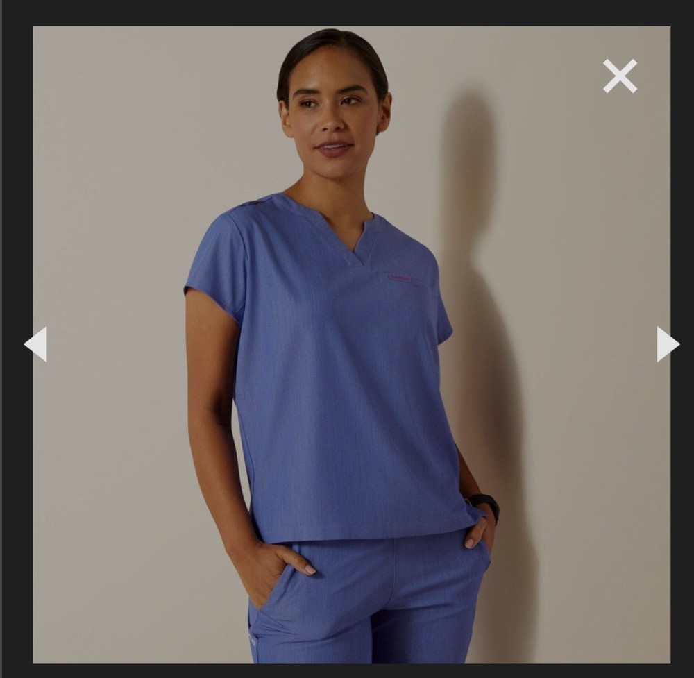 Ariat Womens Scrub Set Size Medium