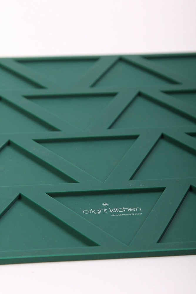 Triangle Chip Silicone Sheet Mold Compatible With Magic Mill Pro Compatible