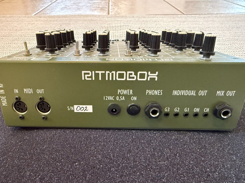 AVP SYNTH analog drum synthesizer Russian built 2020