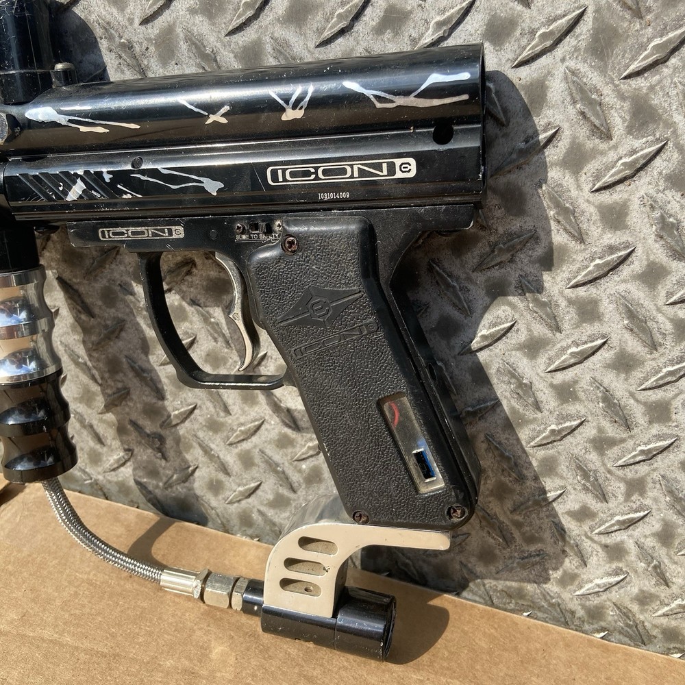 Black ICON Paintball Gun