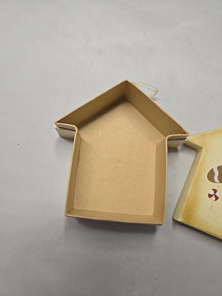 Gingerbread Gift Box