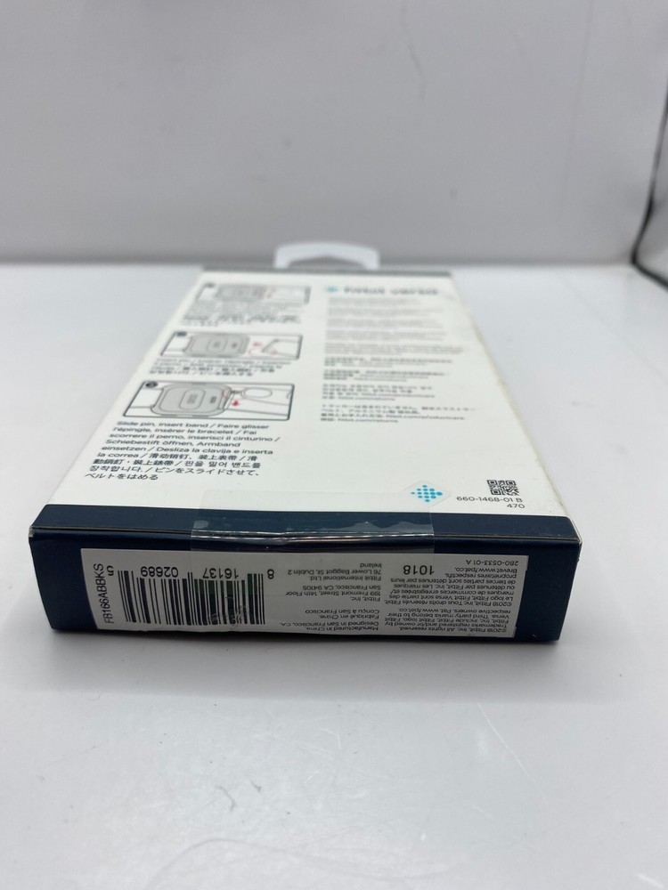 Fitbit Versa Black Classic Replacement Band Size S/P ~ New in Box