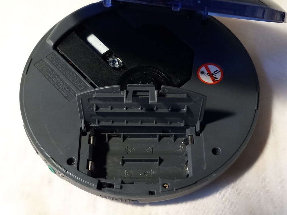 Vintage Philips Portable CD Player. #C. ID#4