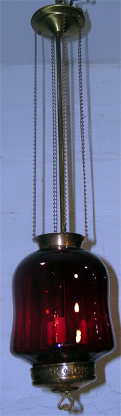 RUBY GLASS HANGING LIGHT