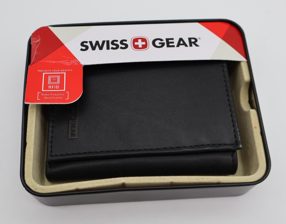 SWISSGEAR Trifold Wallet - Black Leather RFID Blocking Solid Pattern New