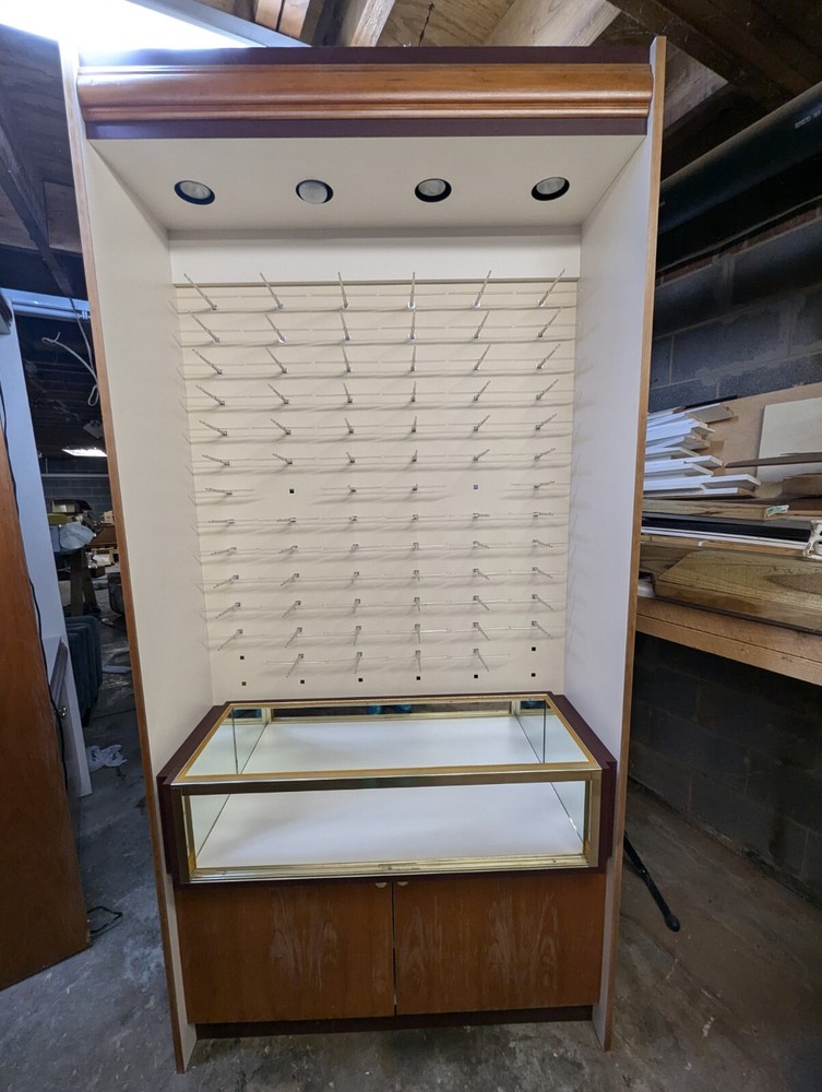 Eye Designs Frame Display