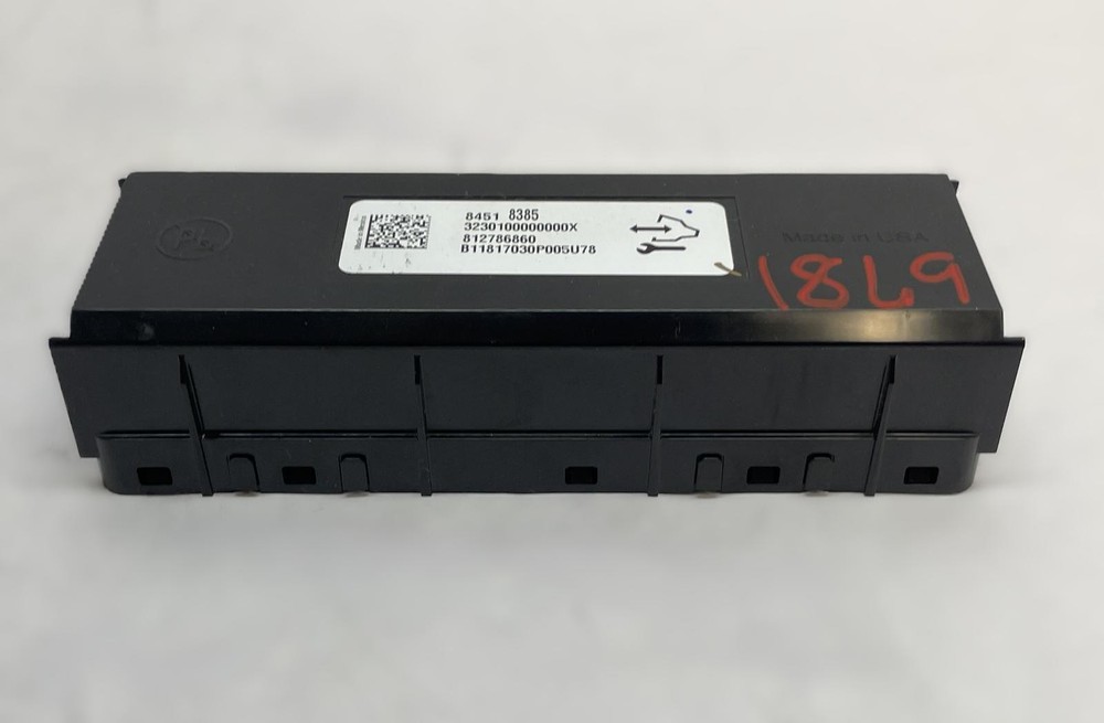 2019 CHEVY CAMARO Temperature Control Module GM OEM 84518385