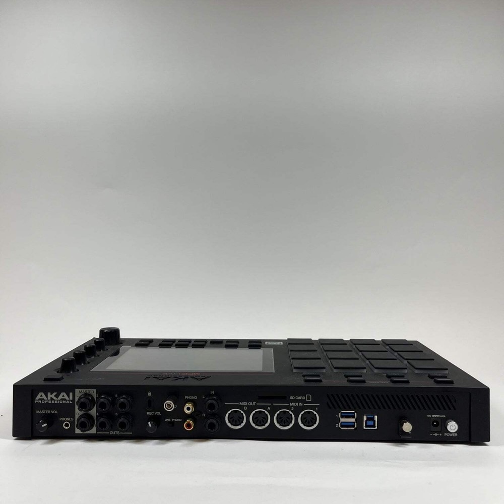 AKAI Professional MPC Live Digital Sampler