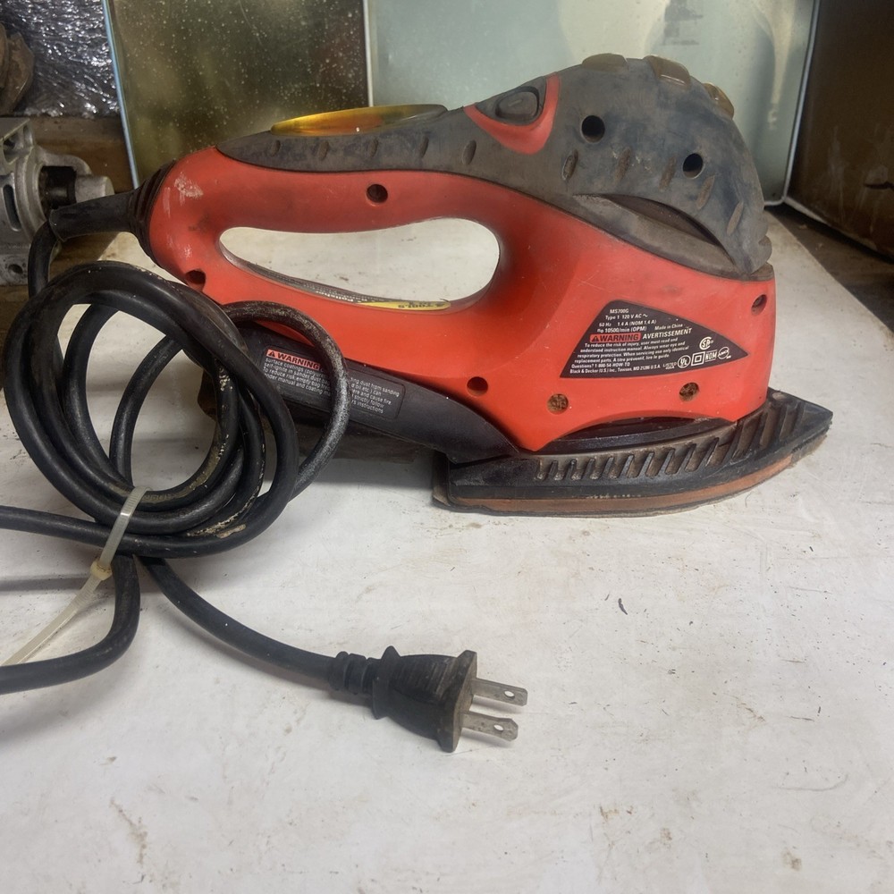 BLACK & DECKER MS700 (PSO029862)