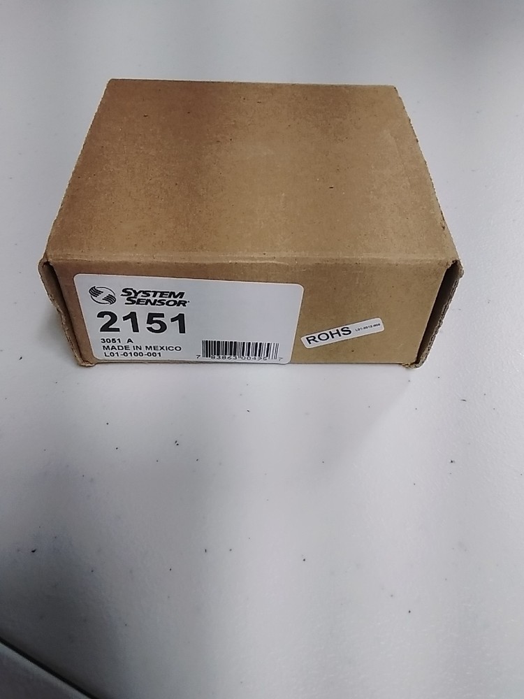 SYSTEM SENSOR 2151 SMOKE DETECTOR NIB
