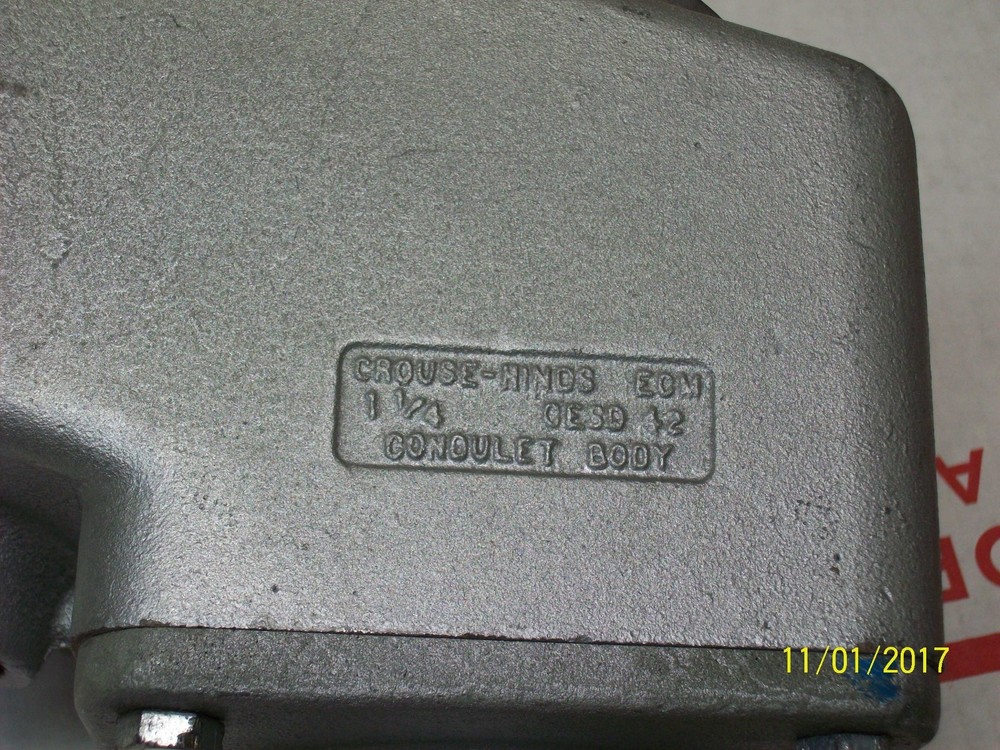 CROUSE HINDS CESD4234 RECEPTACLE (broken tab)