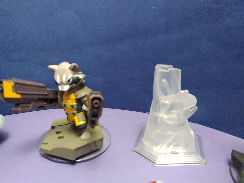 Lot of 7 Marvel 2.0 Disney Infinity