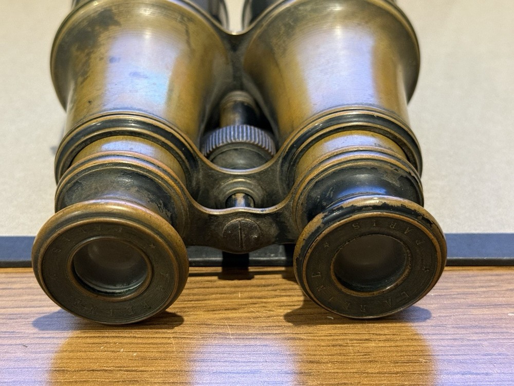 1900's Antique Binocular: LA REINE PARIS(BRASS)