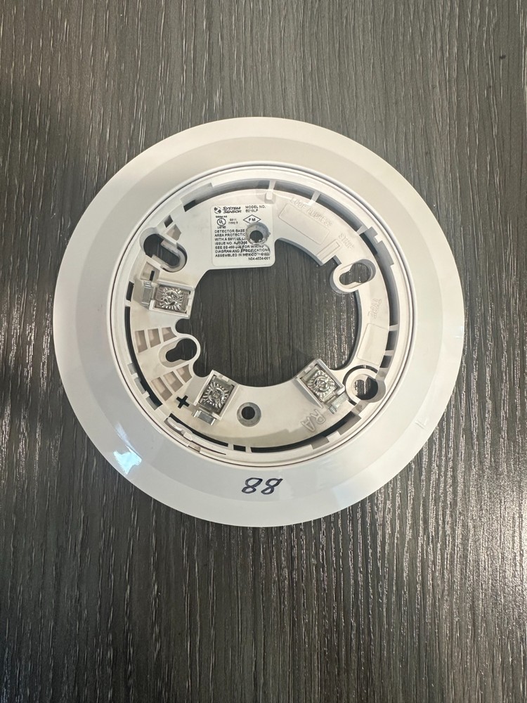 System Sensor B210LP Smoke Detector Mounting Base | Used | No Box | Wired