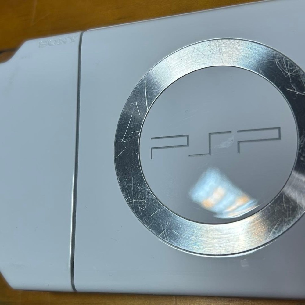 PSP 2000 Ceramic White 6299 From Japan