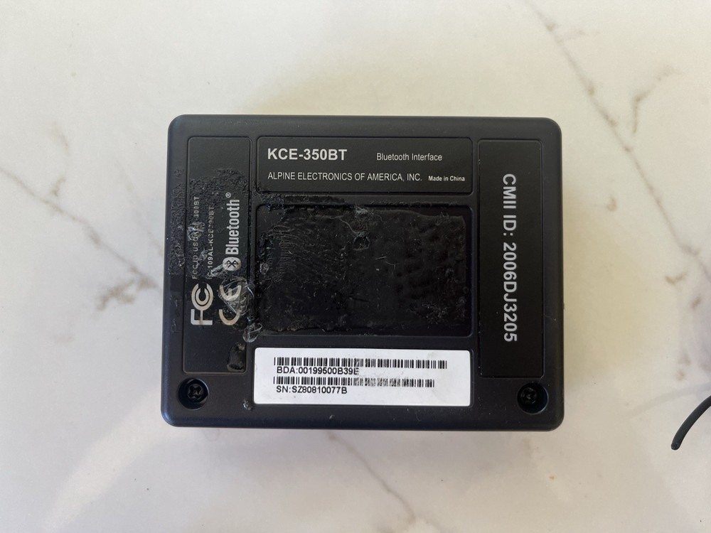 Alpine KCE-350BT Bluetooth Audio Module