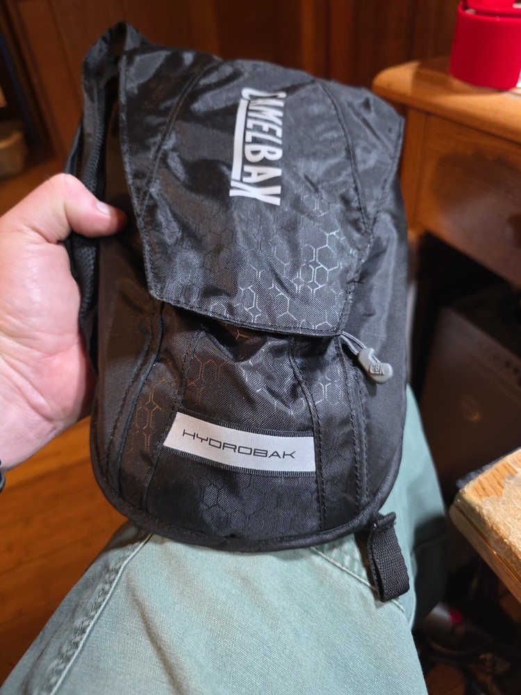 Camelbak Hydrobak, 50 oz, Black /Granite hydro Backpack 1.5L Hydration Pack