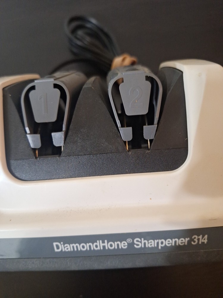 Chef's Choice Diamond UltraHone Sharpener 312 tested (works)