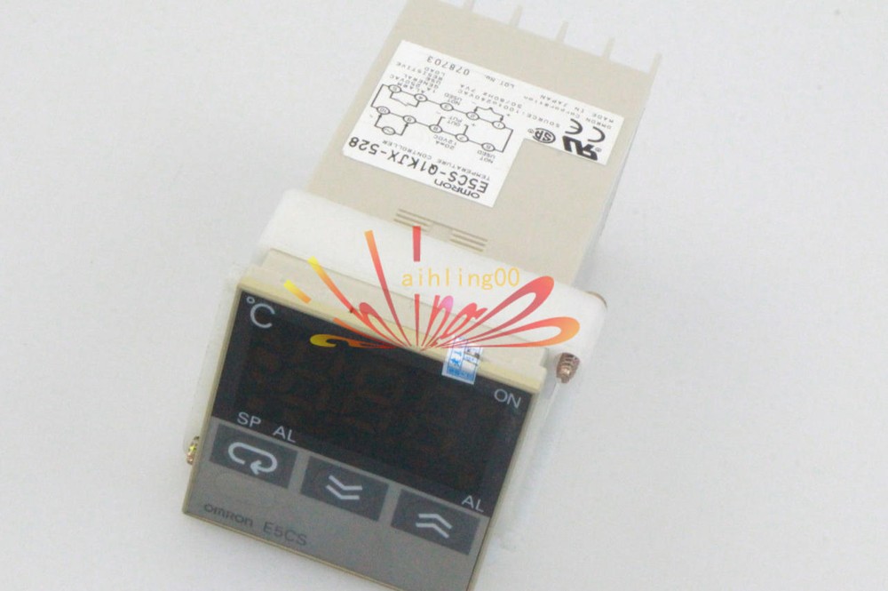 One Used OMRON E5CS-Q1KJX-528 Temperature Controller