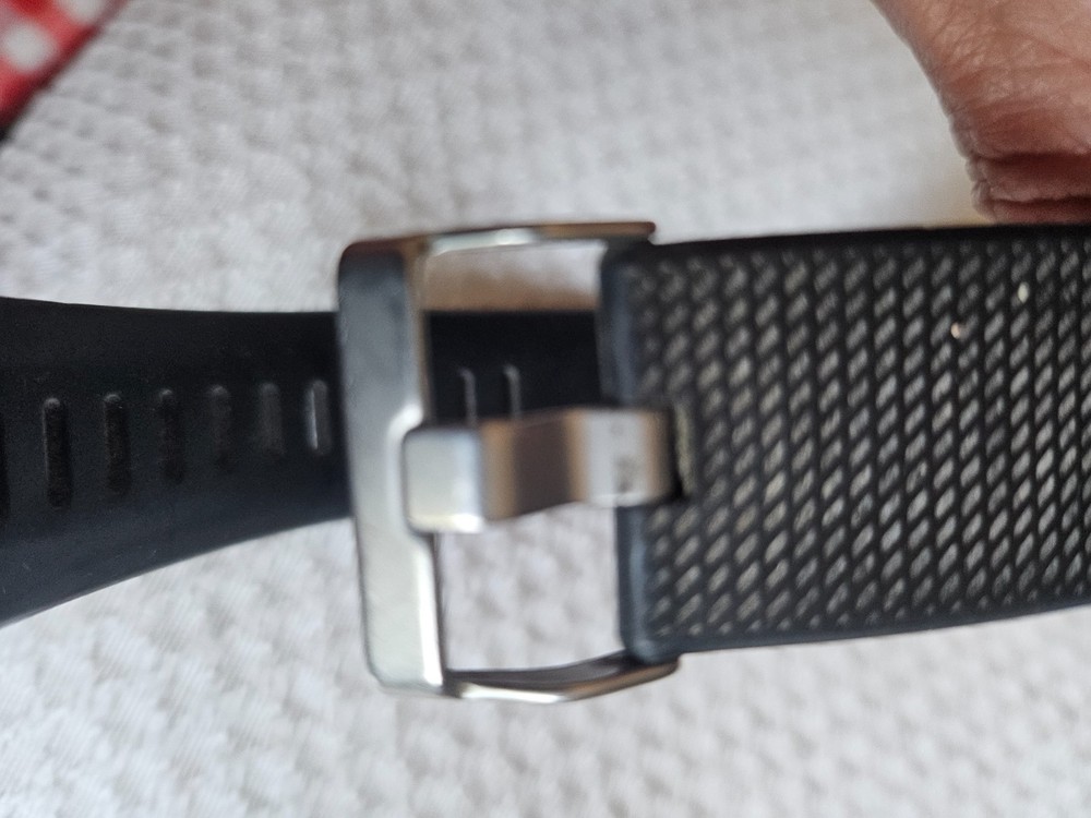 Fitbit Charge 2 READ DESCRIPTION