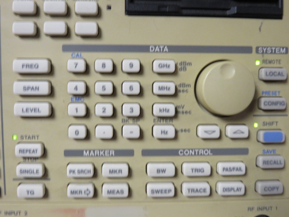 ADVANTEST R3131A SPECTRUM ANALYZER 9kHz - 3GHz