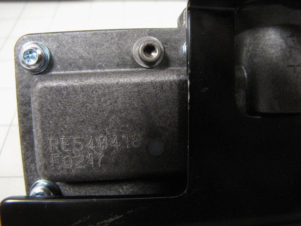 Genuine John Deere RE548418 Pressure Sensor -NEW-
