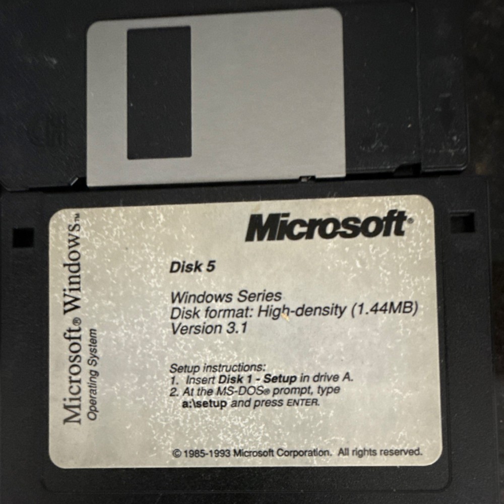 Microsoft Windows 3.1 Operating System 3.5" Floppy Disk Set English